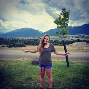 Meet your Posher, Julie